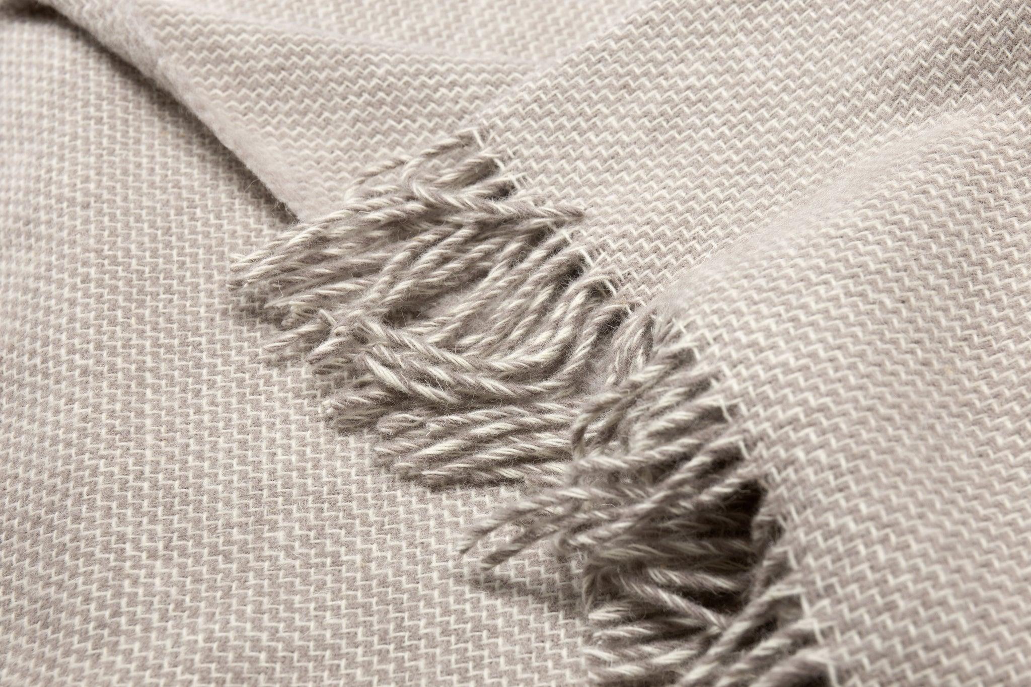 Cambridge Throw - 100% NZ Wool - Silver - Harrogates