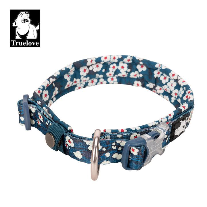 Floral Collar Saxony Blue XL - Harrogates