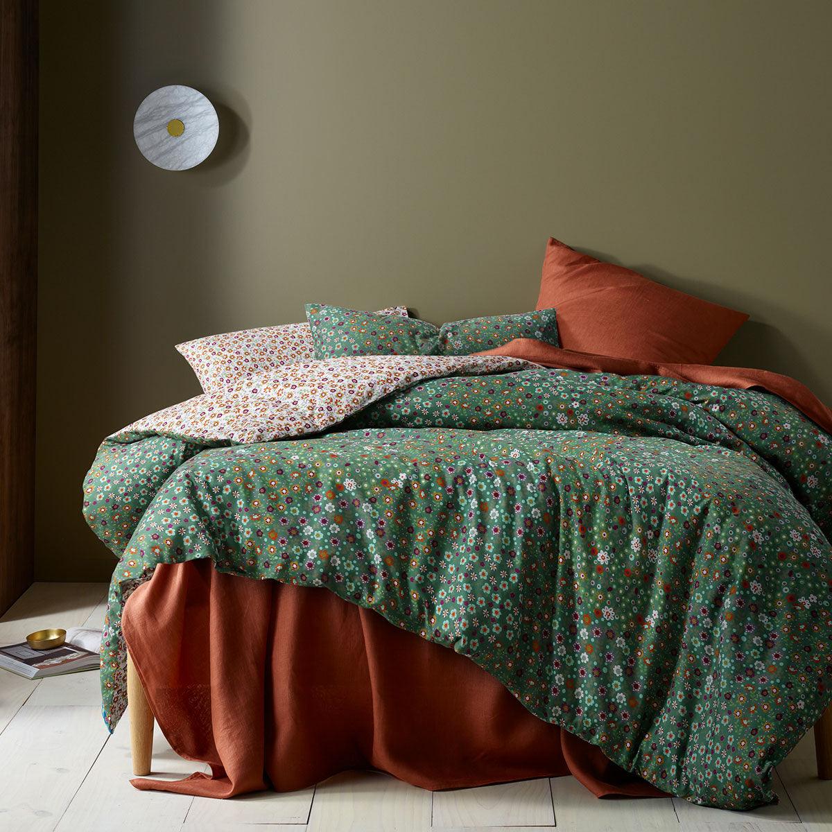 Accessorize Lisa Green Washed Cotton Printed Quilt Cover Set King - Harrogates