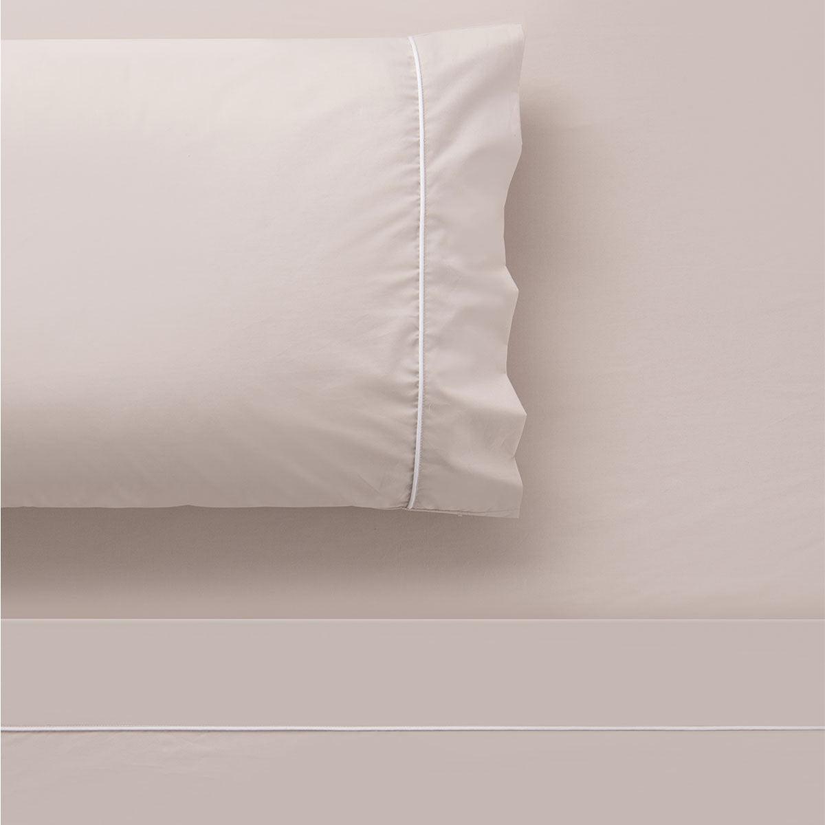Accessorize White/Natural Piped Hotel Deluxe Cotton Sheet Set Queen - Harrogates