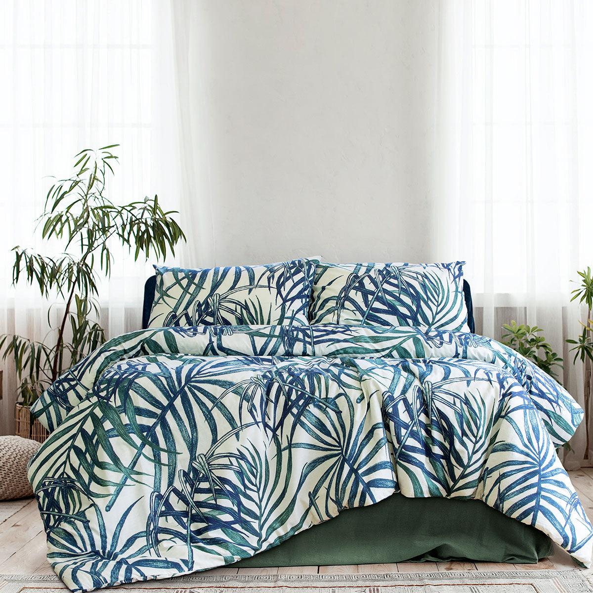 Ardor Palms Blue Polyester Cotton Quilt Cover Set King - Harrogates