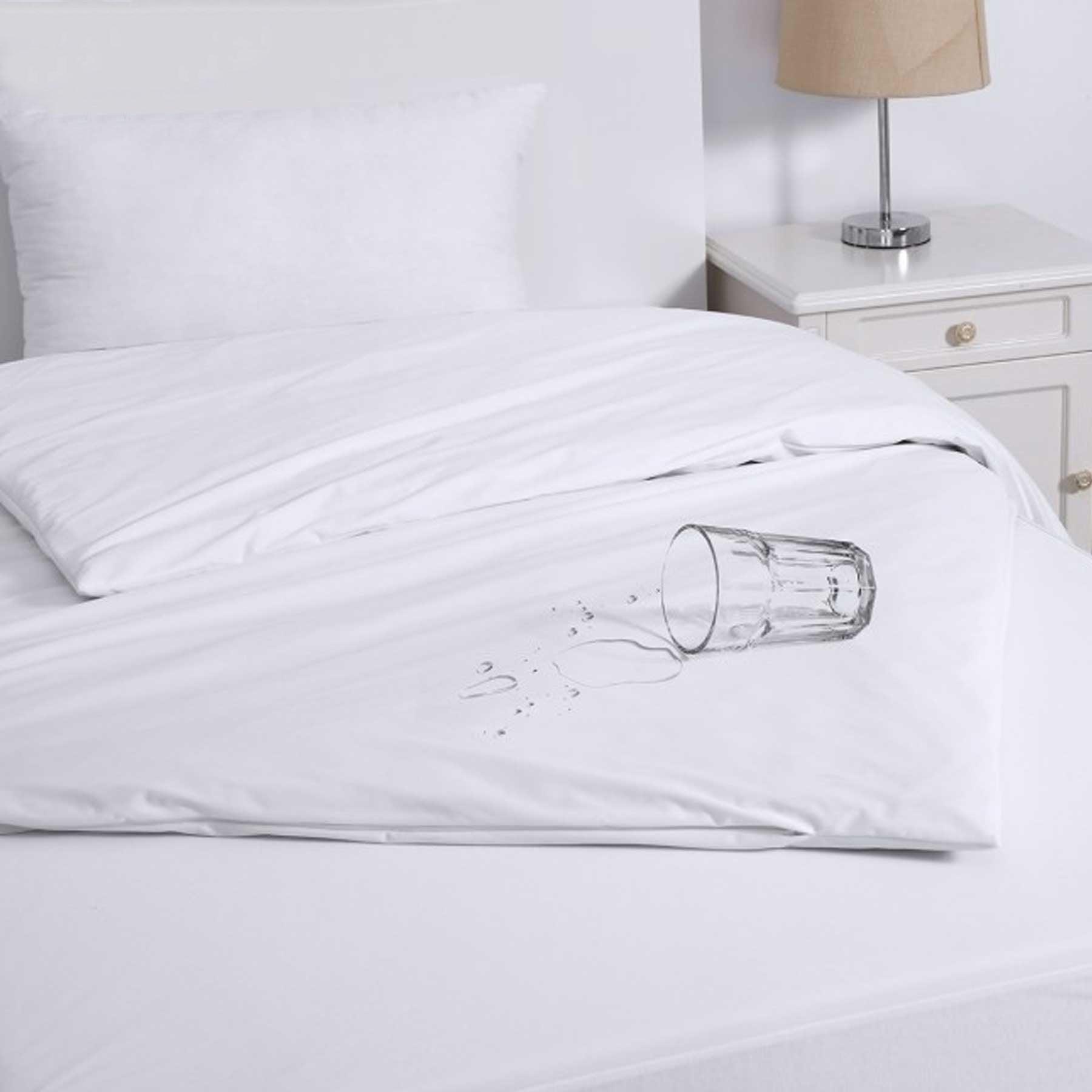 Jason Eva Clean Waterproof Quilt Protectors with Zip - Double - Harrogates