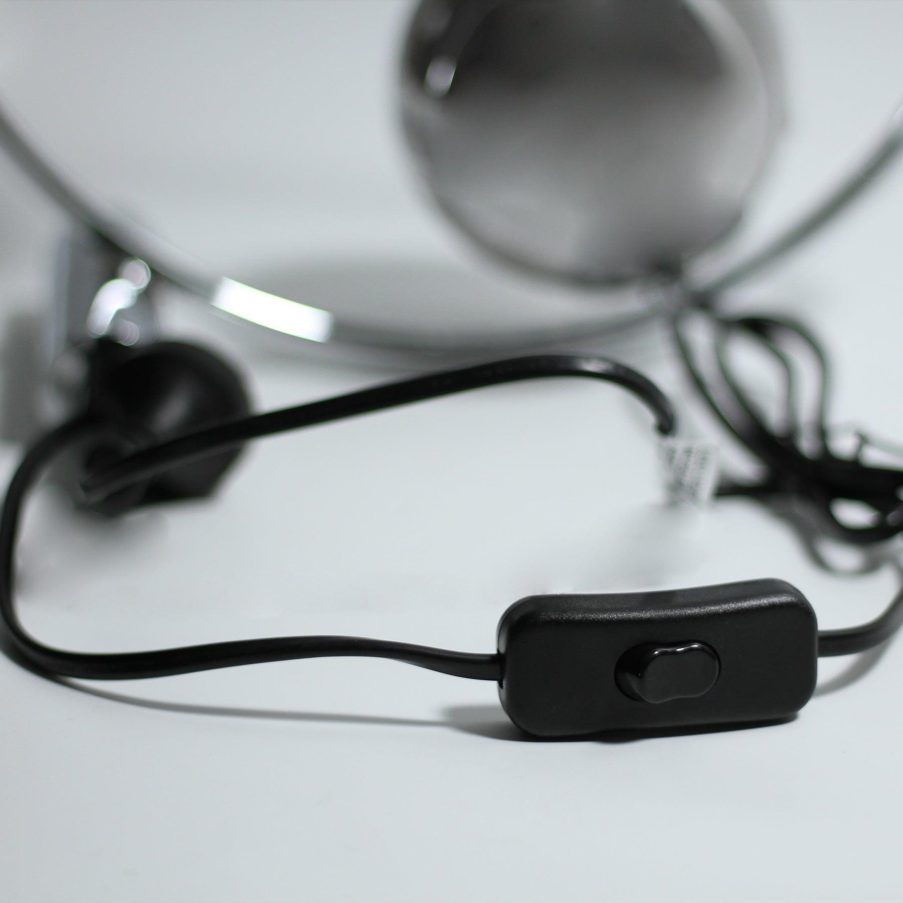 Larique Table Lamp - Harrogates