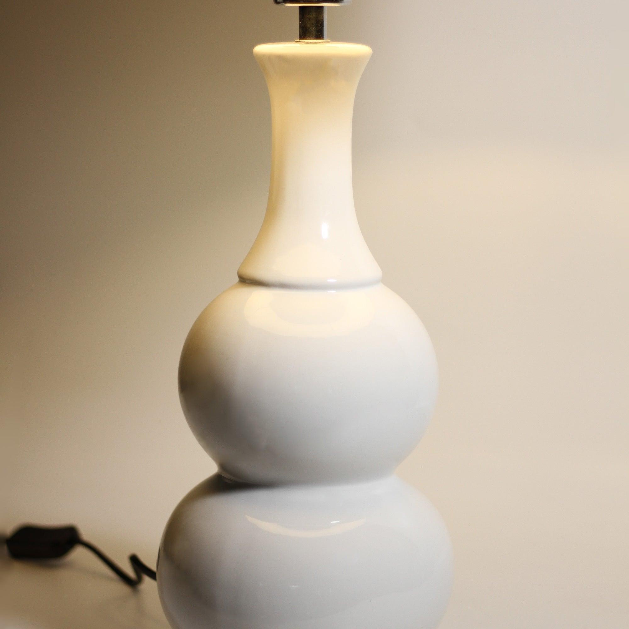 Pattery Barn Table Lamp - White - Harrogates