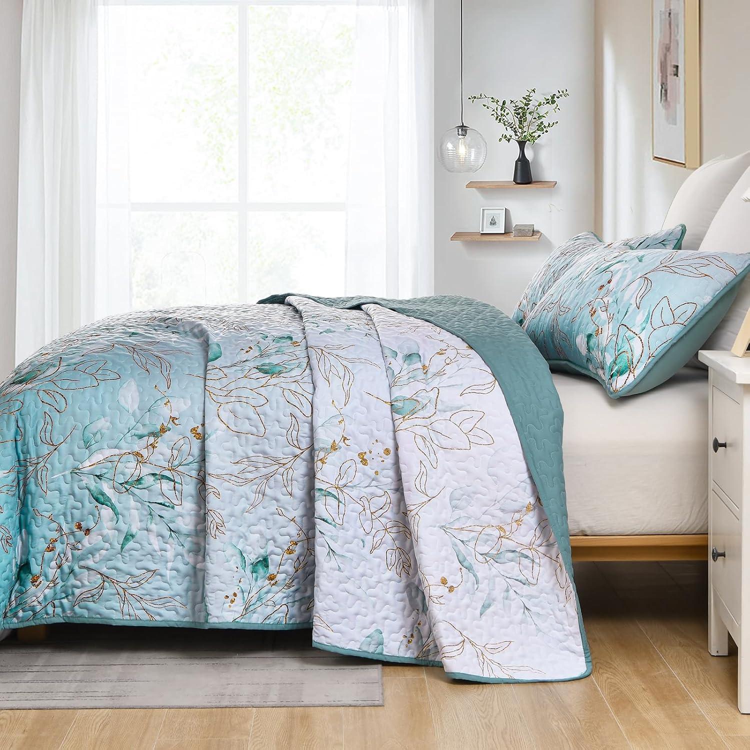 Radiating Quilted bedspread and pillowcovers set: Shine in Your Bedroom - Queen size - Harrogates
