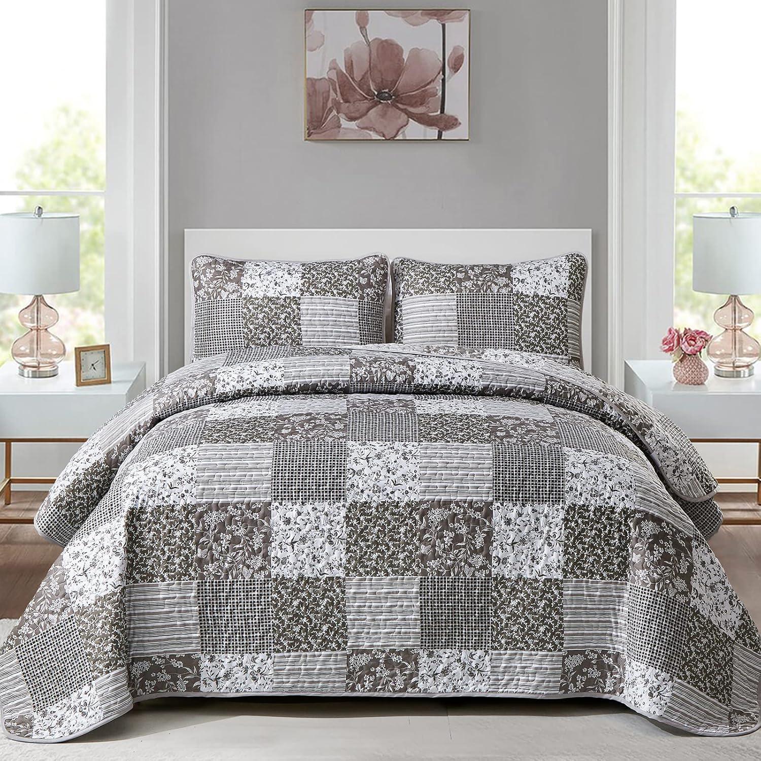 Bold Quilted bedspread and pillowcovers set: Make a Statement - Queen size - Harrogates