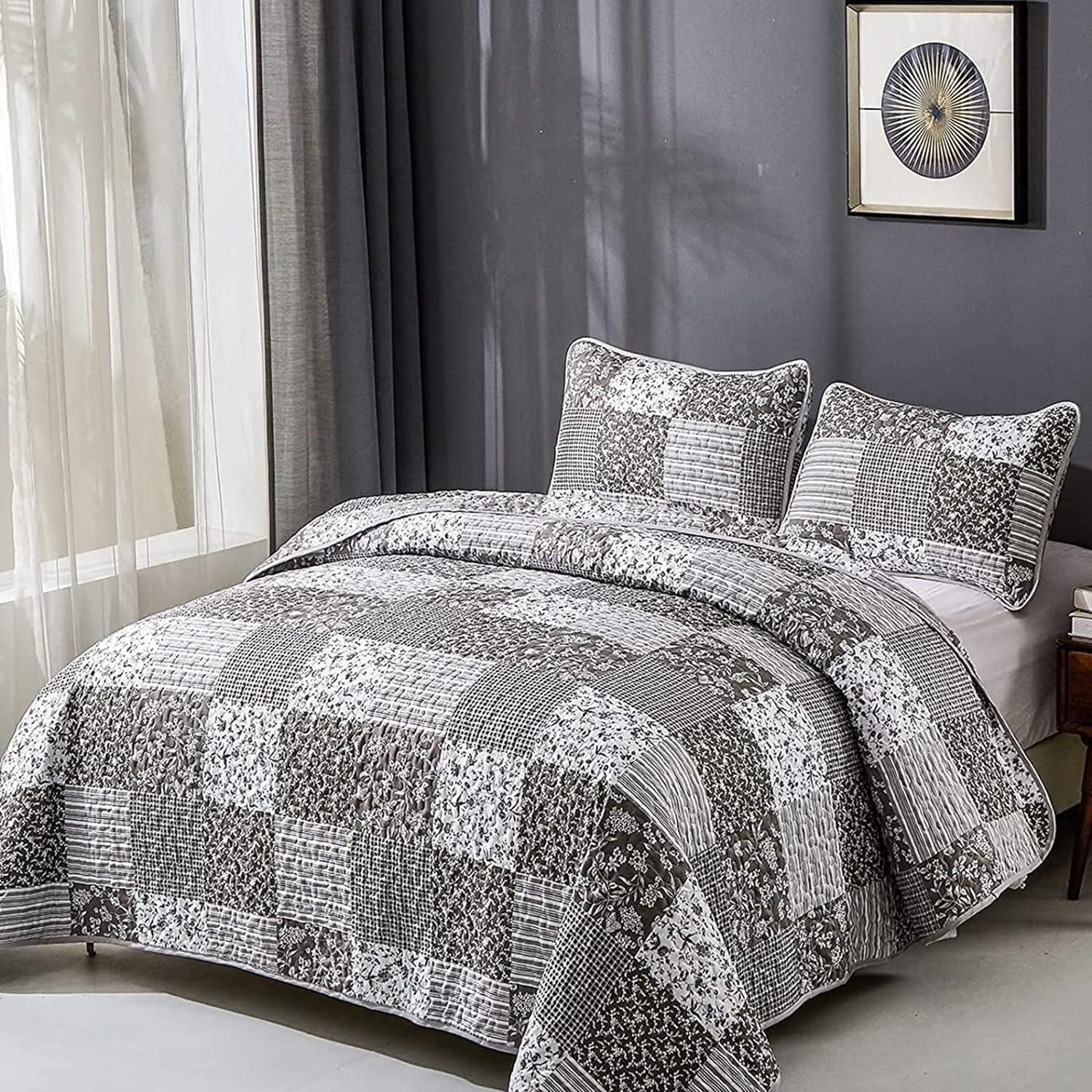 Bold Quilted bedspread and pillowcovers set: Make a Statement - Queen size - Harrogates