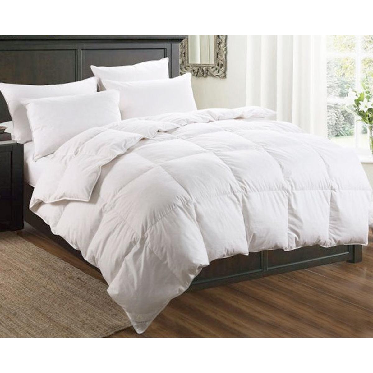 Luxury Duck 80% Down 20% Feather Quilt Queen - Harrogates