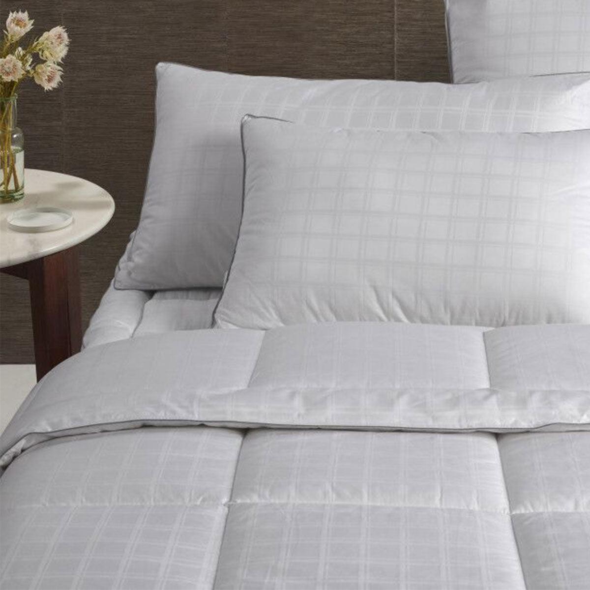 Accessorize Deluxe Hotel Quilt King - Harrogates
