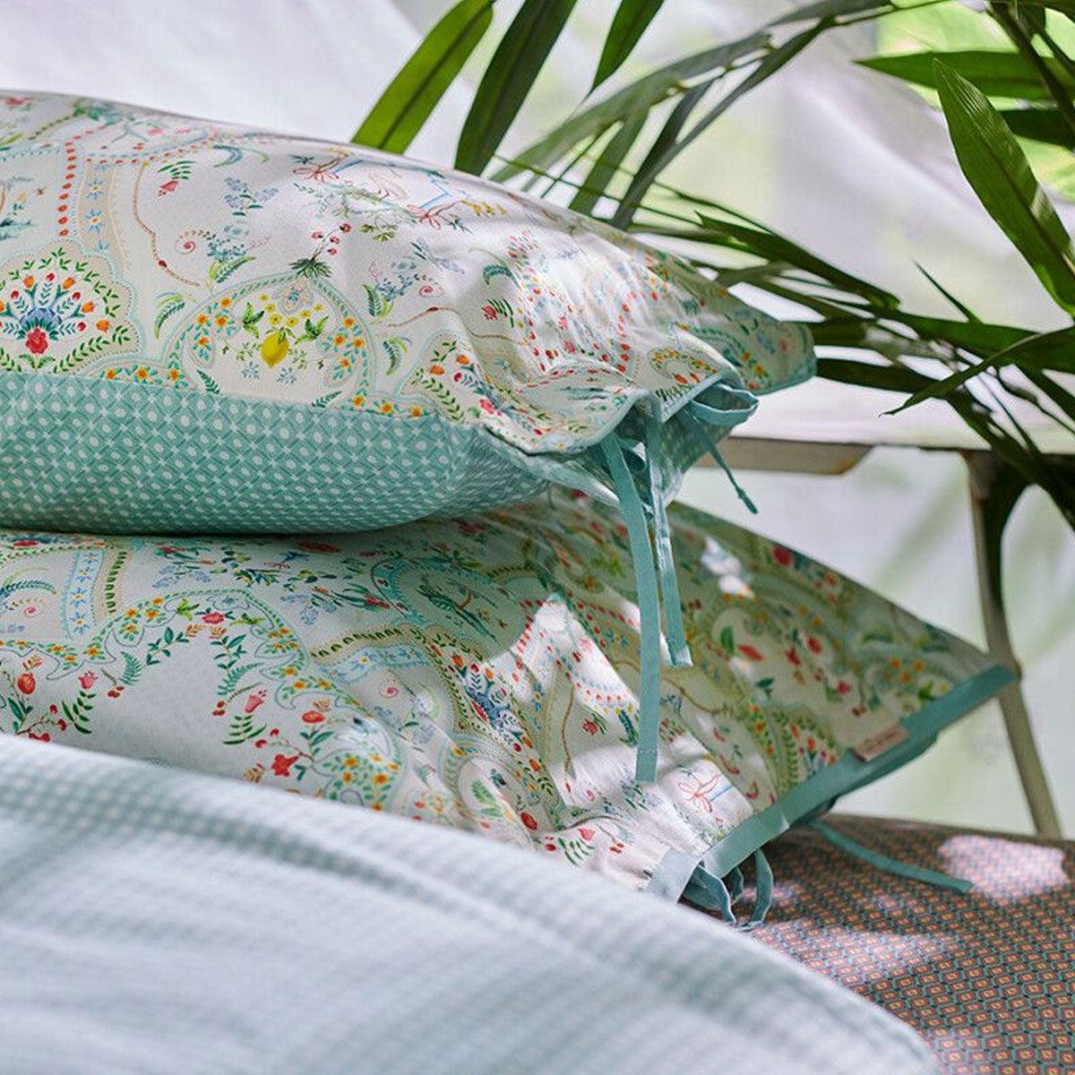 PIP Studio Curious Animals White Cotton Quilt Cover Set Queen - Harrogates