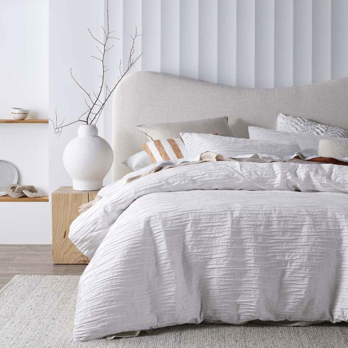 Vintage Design Homewares Malvern White Cotton Quilt Cover Set Double - Harrogates