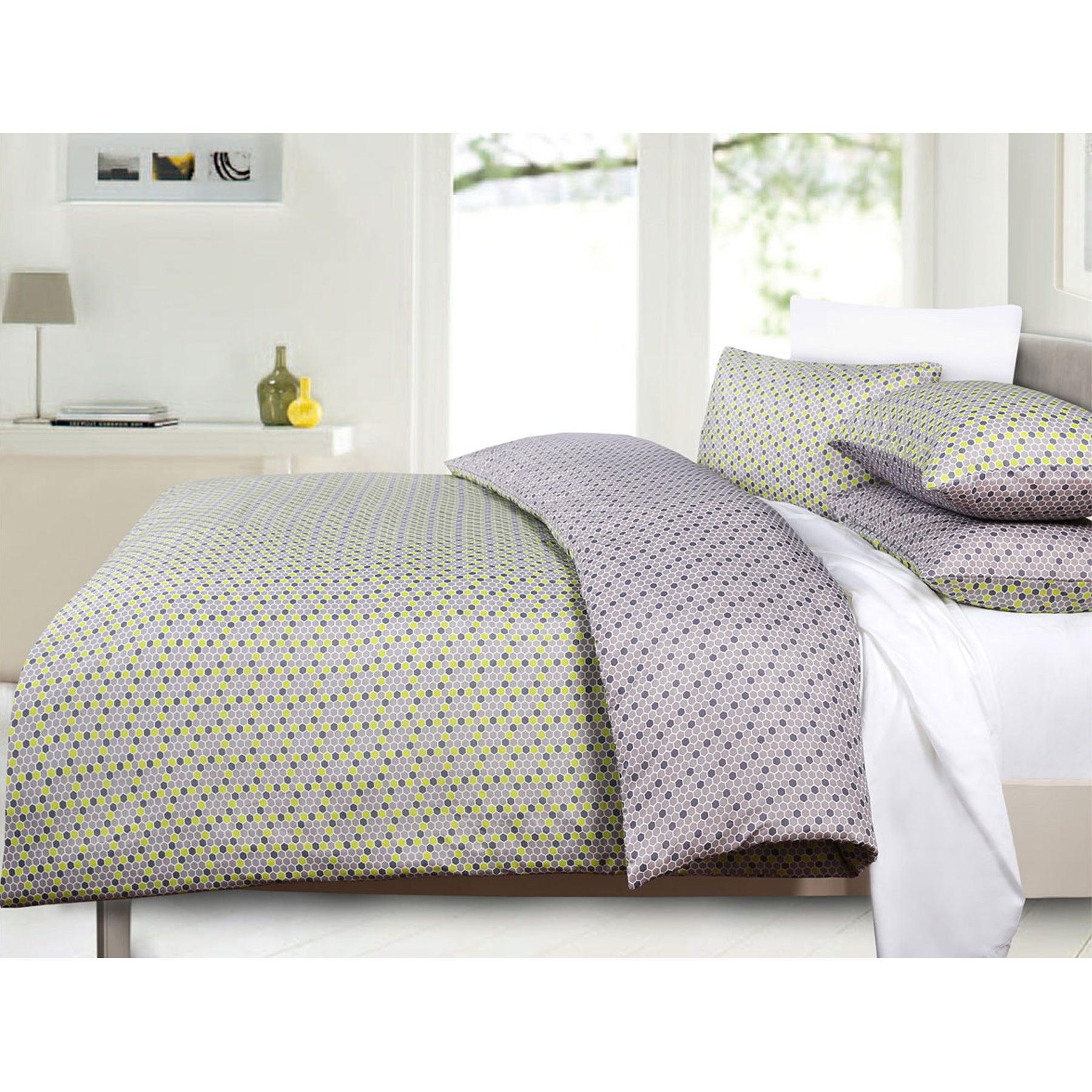 Mode Honeycomb Reversible Quilt Cover Set - Queen - Harrogates
