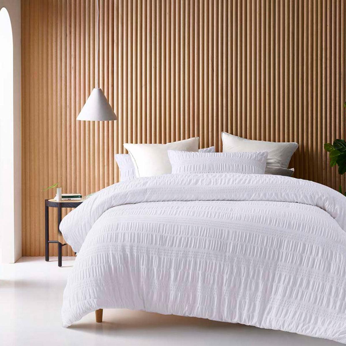 Accessorize Seersucker White Cotton Quilt Cover Set King - Harrogates