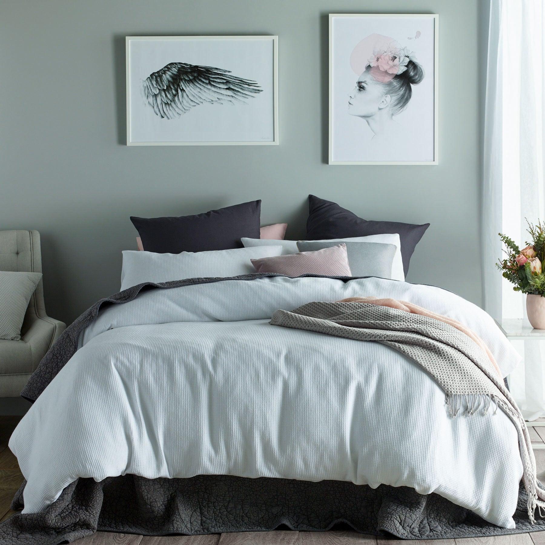 Accessorize Waffle White Cotton Quilt Cover Set Queen - Harrogates