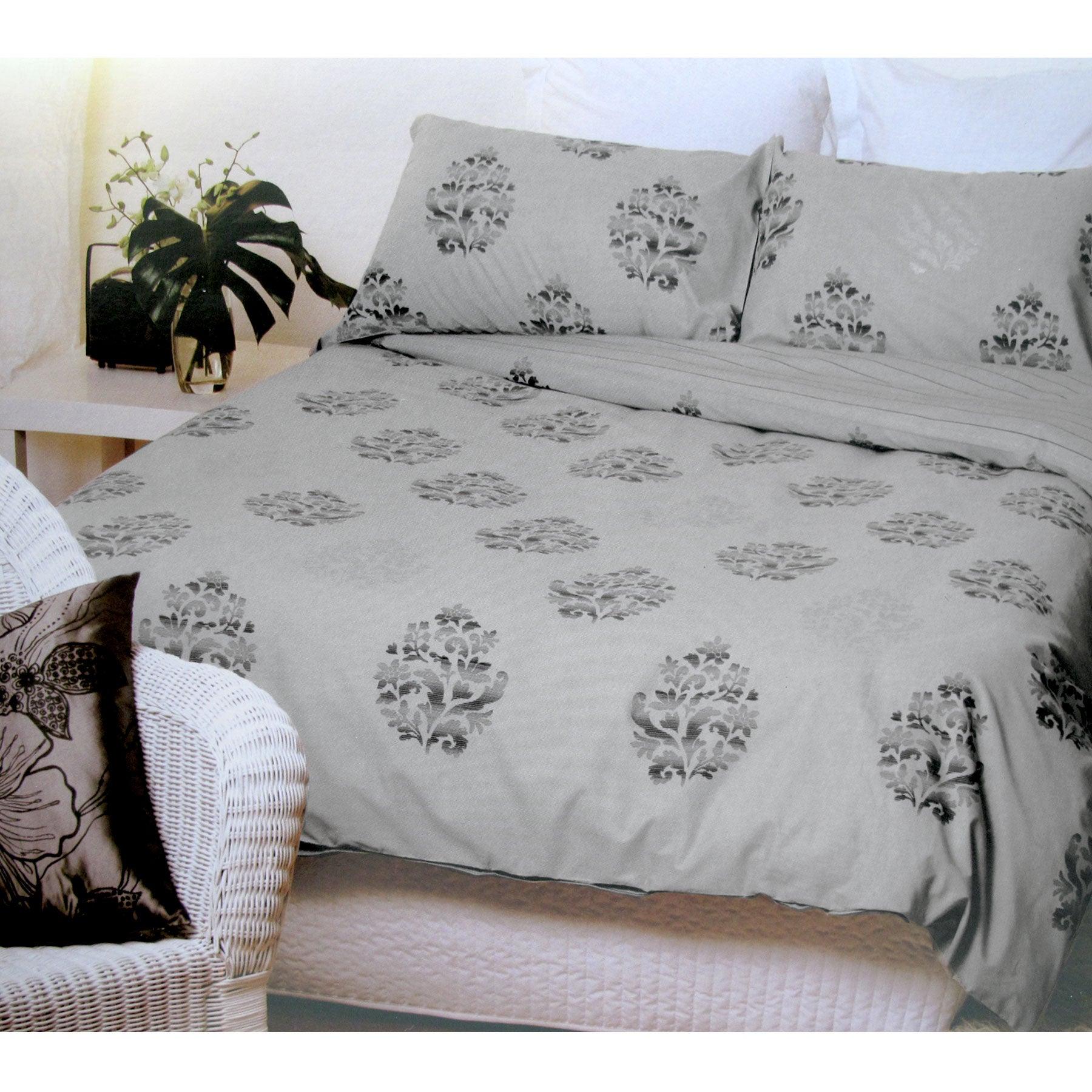 Paxton and Wiggin Miette Quilt Cover Set King - Harrogates