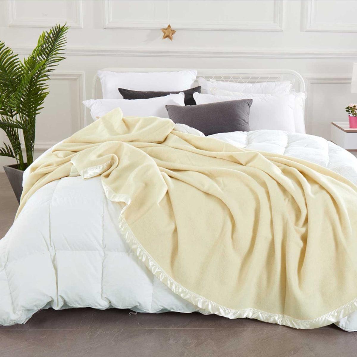 Alastairs Australian Merino Wool Blanket Cream - Double - Harrogates