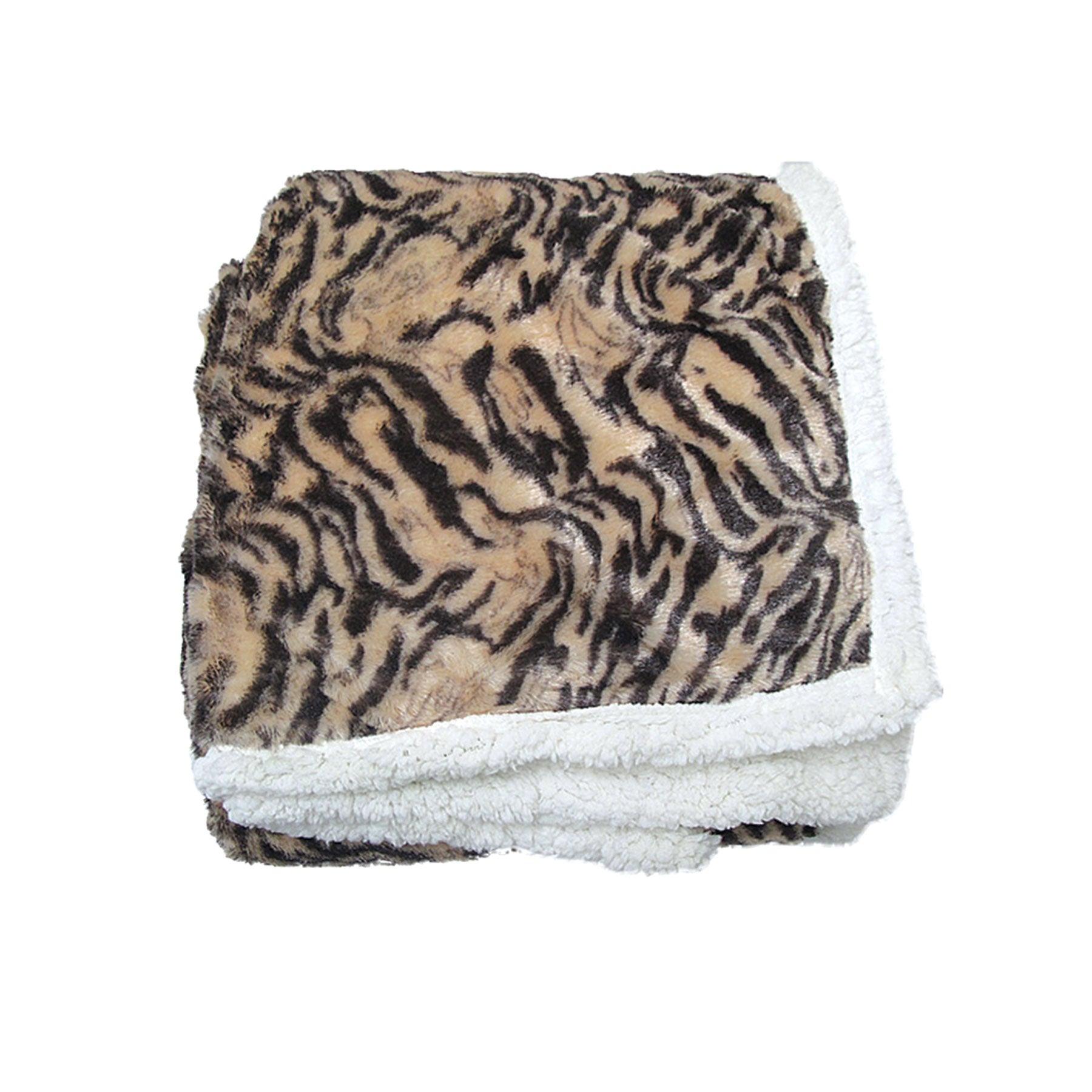 Luxury Faux Fur Reversible Throw Rug - Mountain Cat - Harrogates