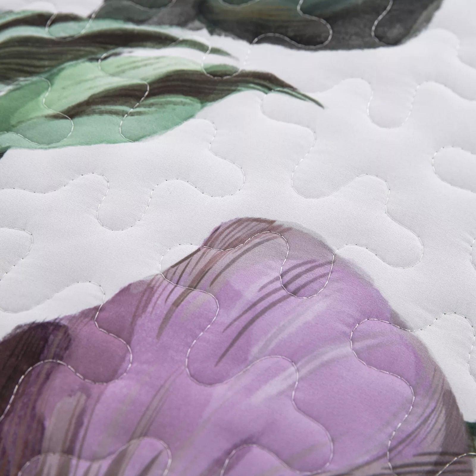 Deluxe Quilted Bedspread and Pillowcases Set: Infuse Your Bedroom with Style - Queen size - Harrogates