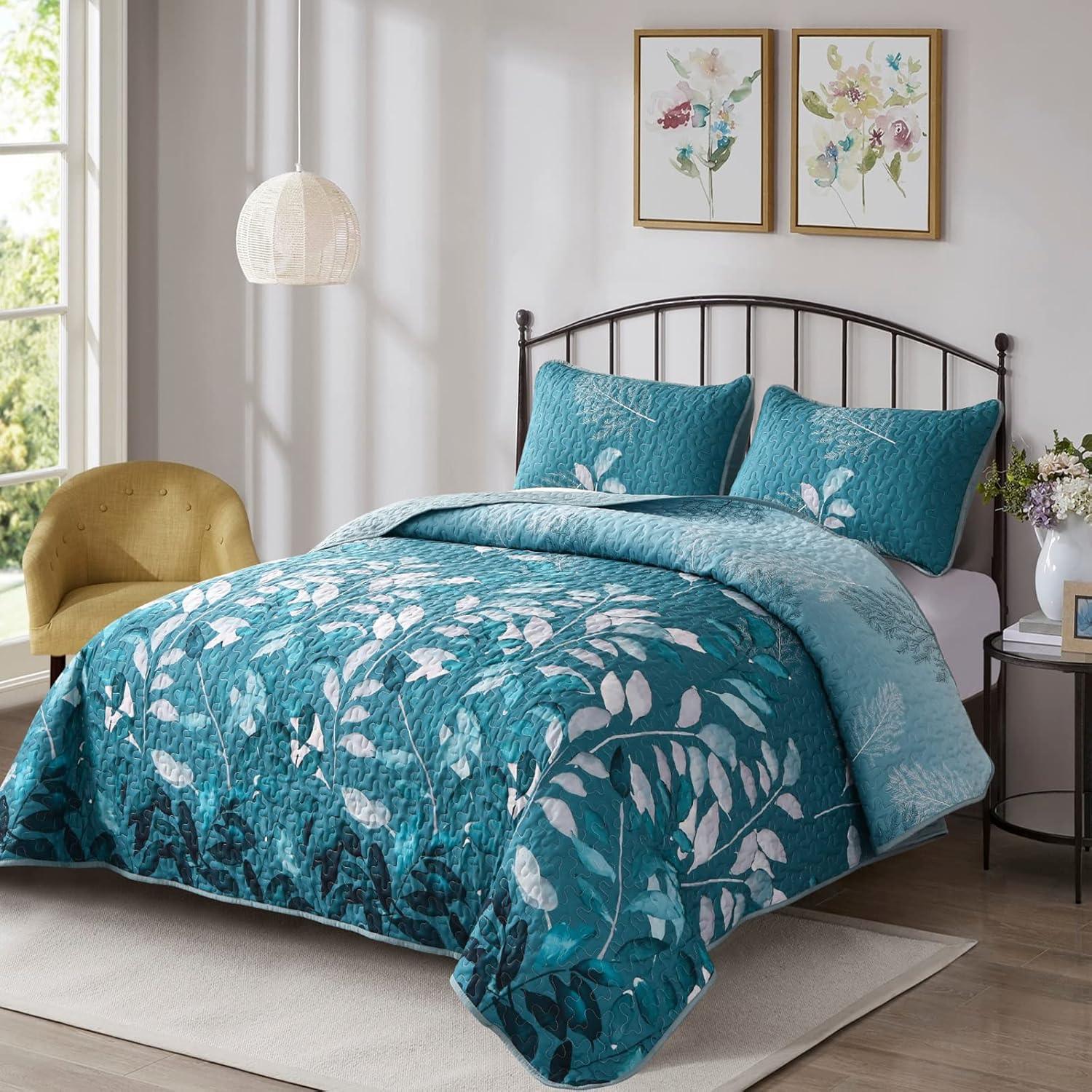 Decadent Quilted Coverlet and Pillowcases Set: Experience Supreme Comfort - Queen size - Harrogates